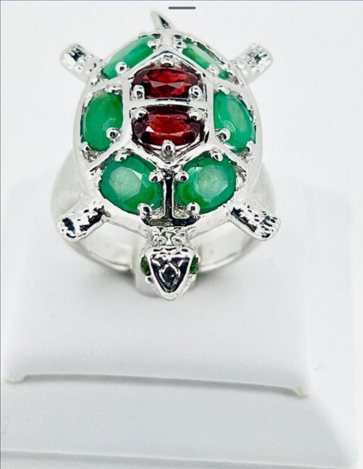 'Honu'• 925 Sterling Silver w Natural Emerald • Size 8.25 • 11.100g  Handcrafted