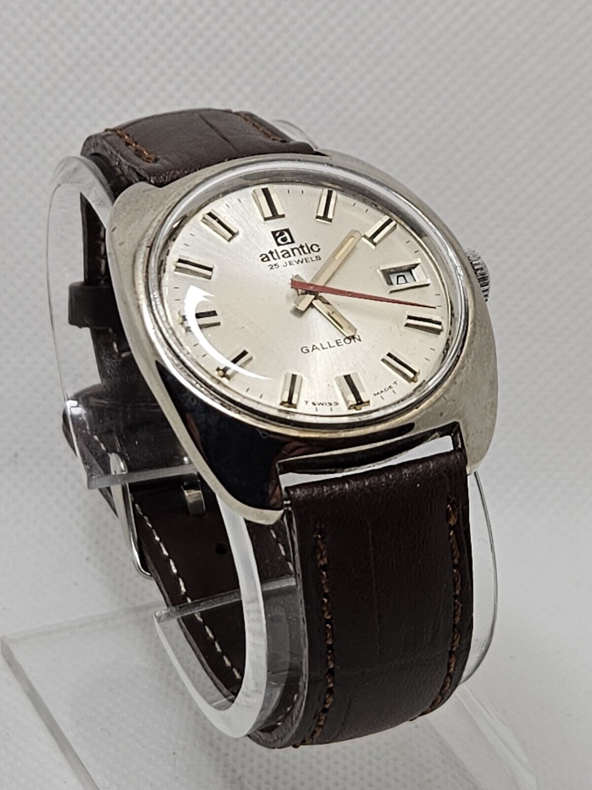 Vintage 70's • ATLANTIC Galleon Watch • 25 J• Date • Central Seconds • Swiss