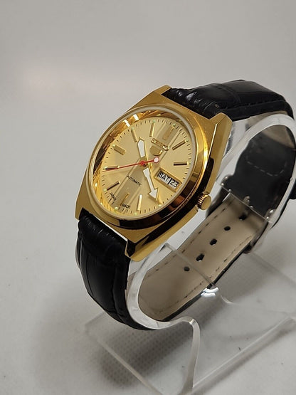 Seiko 5 • Automatic • Vintage • Japan 6039A • 17J Movement
