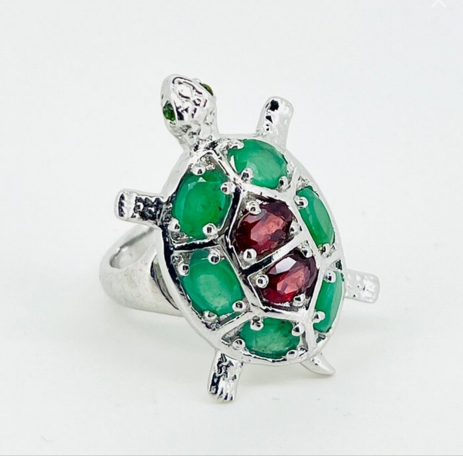 'Honu'• 925 Sterling Silver w Natural Emerald • Size 8.25 • 11.100g  Handcrafted