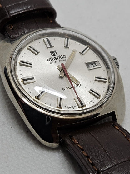 Vintage 70's • ATLANTIC Galleon Watch • 25 J• Date • Central Seconds • Swiss