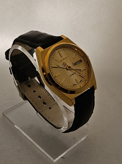 Seiko 5 • Automatic • Vintage • Japan 6039A • 17J Movement