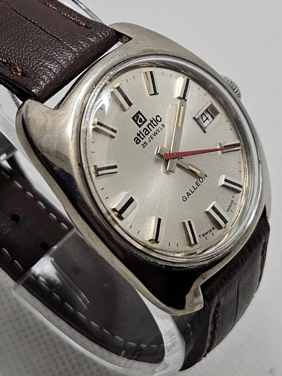 Vintage 70's • ATLANTIC Galleon Watch • 25 J• Date • Central Seconds • Swiss