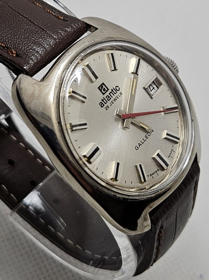 Vintage 70's • ATLANTIC Galleon Watch • 25 J• Date • Central Seconds • Swiss