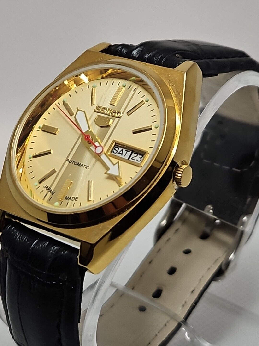 Seiko 5 • Automatic • Vintage • Japan 6039A • 17J Movement