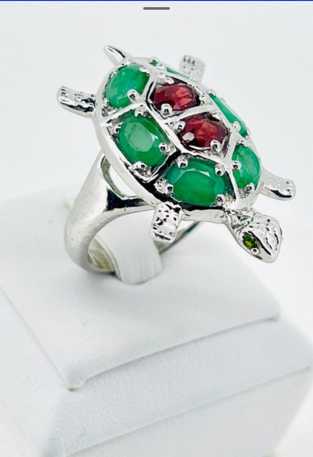 'Honu'• 925 Sterling Silver w Natural Emerald • Size 8.25 • 11.100g  Handcrafted