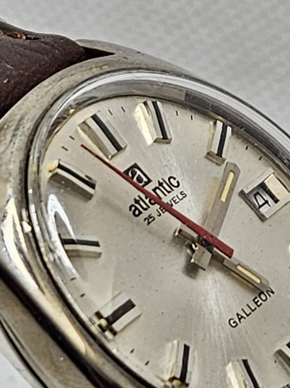 Vintage 70's • ATLANTIC Galleon Watch • 25 J• Date • Central Seconds • Swiss