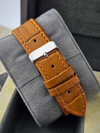 Vintage 80's • Venus Men's Watch • 40mm • Honeycomb Dial • Near Mint Condition