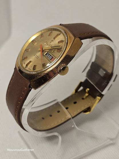 Cauny • Vintage Swiss Watch • Day Date • 17 Jewels • 1970's Mens • Runs