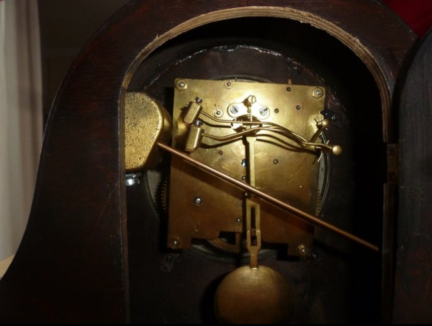 Urgos (Germany) 1930's Mantle Clock - Half Hour Chime w Key - Working Condition