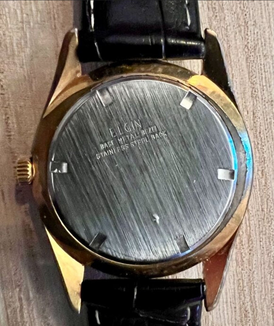 Vintage 60's Elgin Watch Company Sportsman Gold Plated Steel 17J Runs