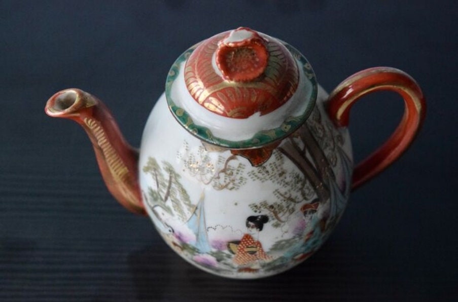 Early 20th Century Japanese Ceramic Tea Server Set - Ships Insured
