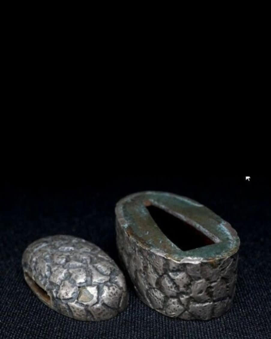 Late Edo Period Japanese Fuchi Kashira Copper w Silver Plated