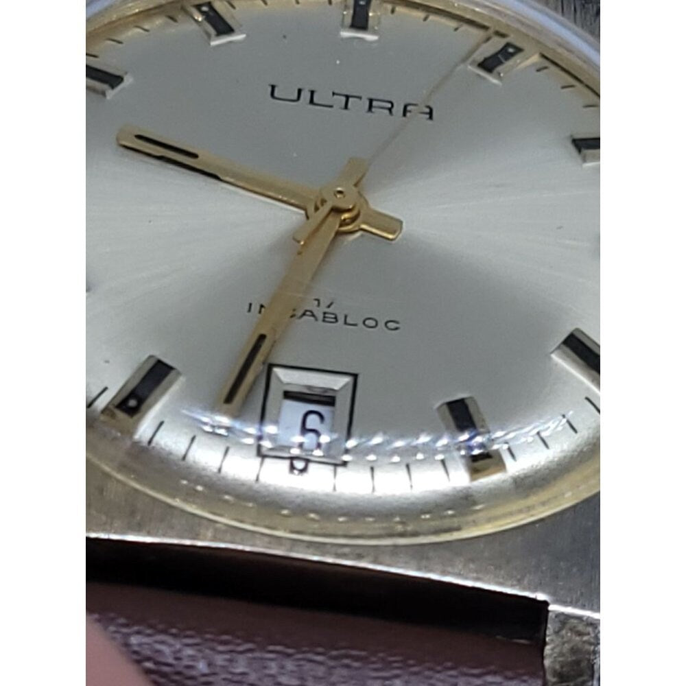 Rare Vintage Ultra Incabloc 17J w Date Ultrathin