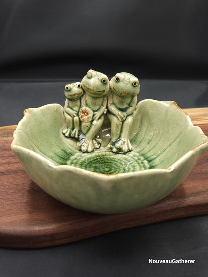 Vintage Abbott China Three Frogs Family Bowl