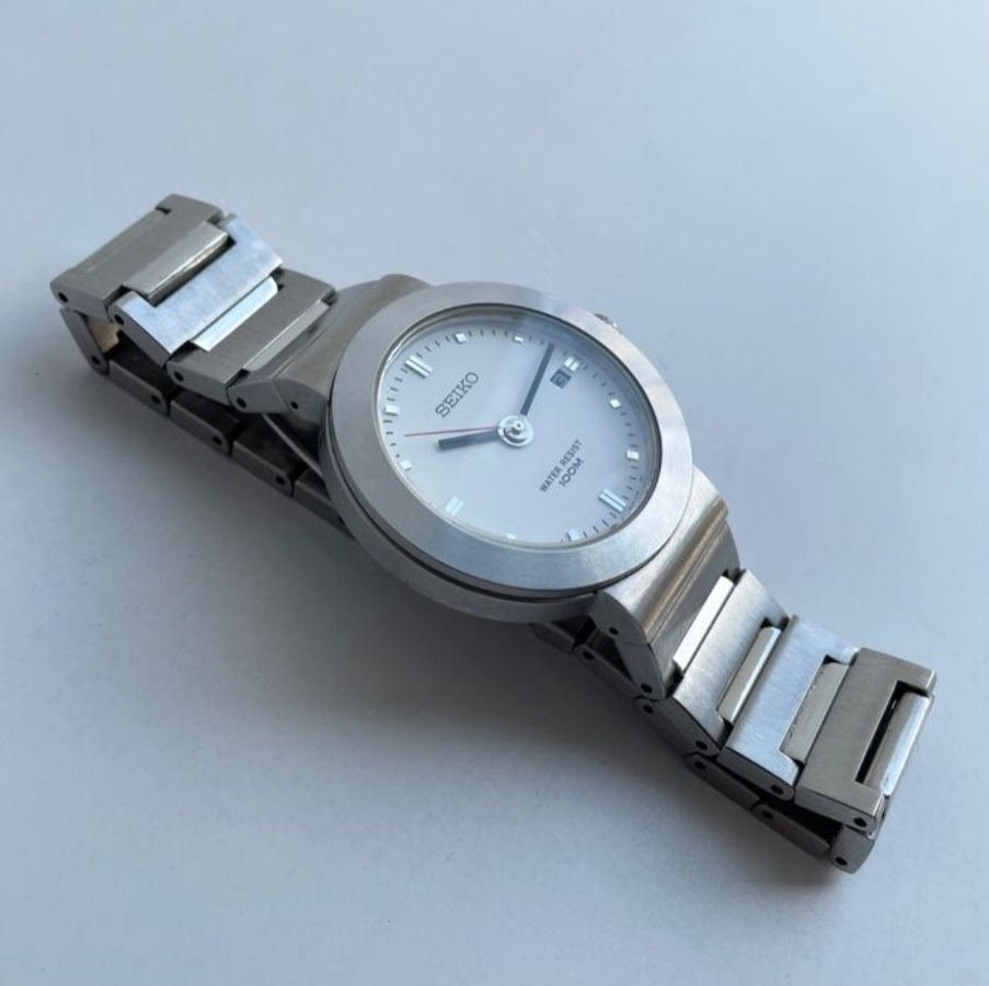 Vintage Titanium Seiko Mens 100M WR V732-OP20