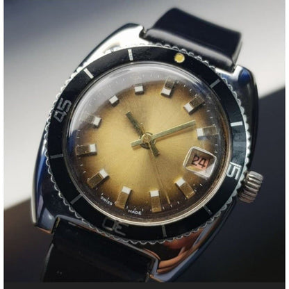 Vintage 70's Agon Astrolon 43mm Chromatic Swiss Ref 12683ovemt EB8810