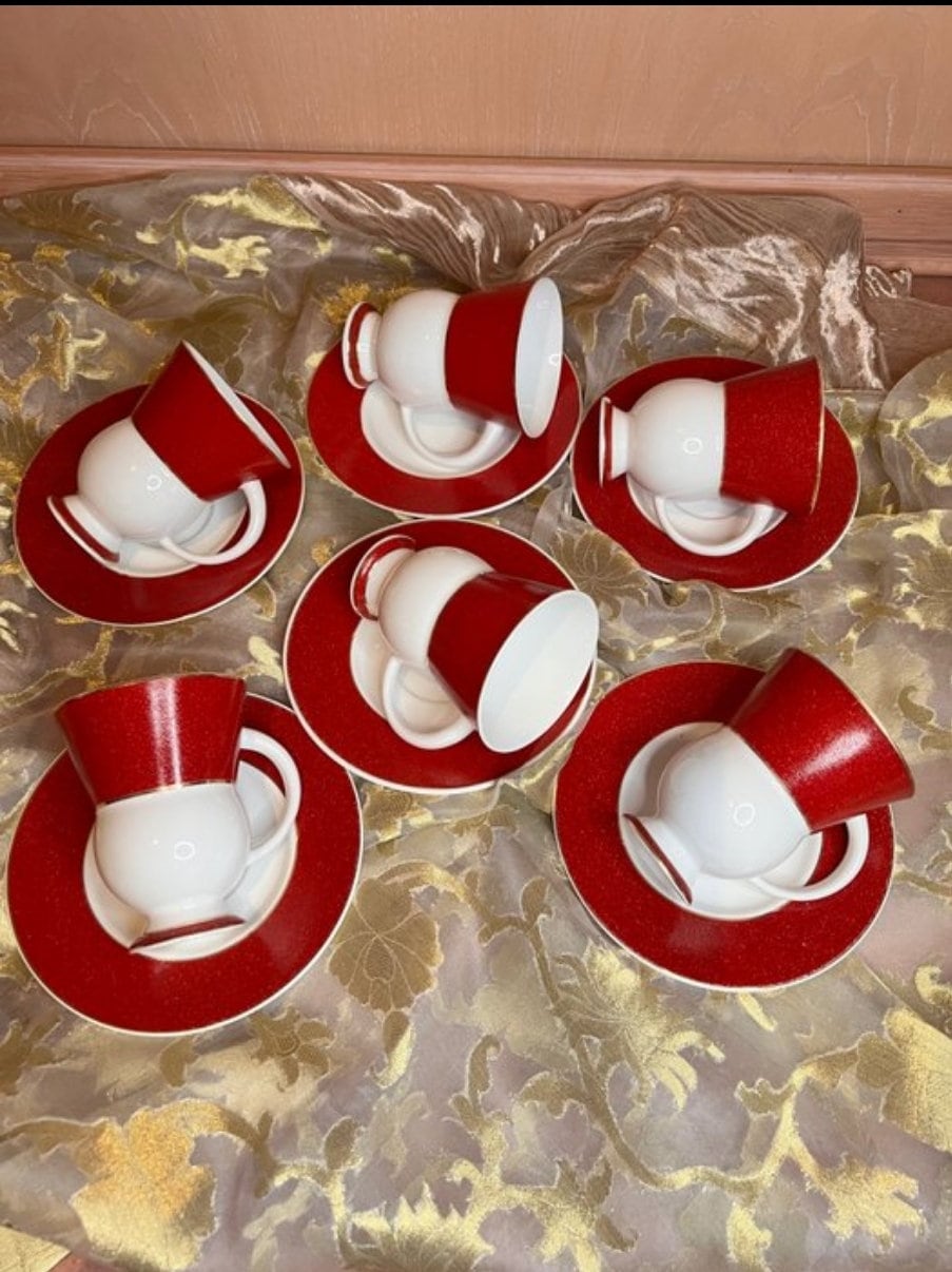 Vintage Late 20th Century  Bone China Serves 6 cups and plates