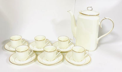 Noritake Bone China Contemporary Series Gold Line