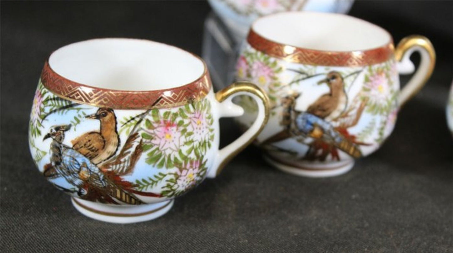 Vintage Kutani Porcelain Tea Set 20th Century Milk Jug, Sugar and Cups