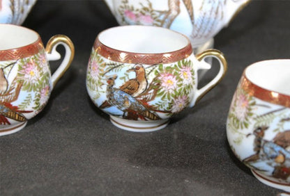 Vintage Kutani Porcelain Tea Set 20th Century Milk Jug, Sugar and Cups